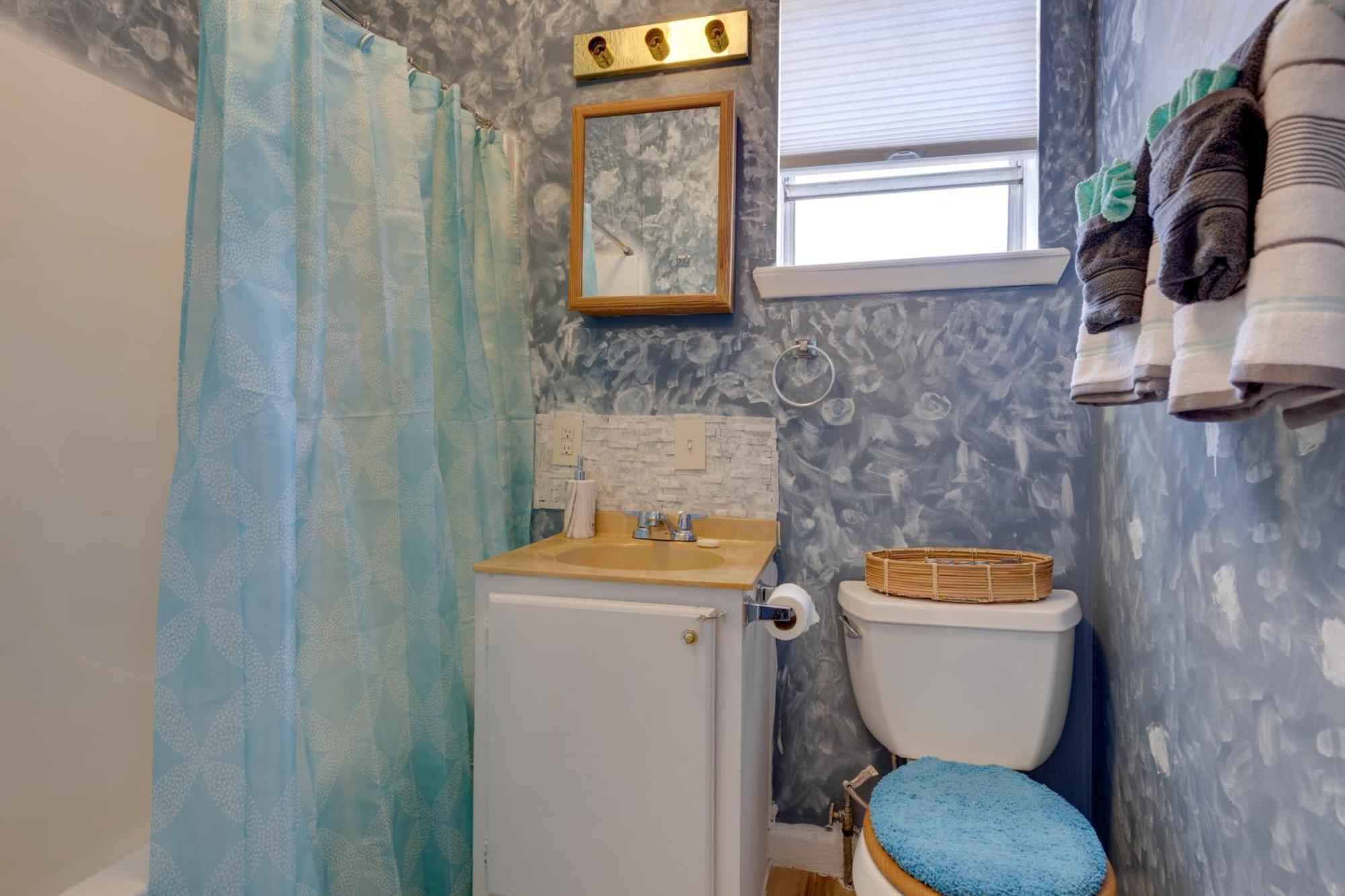 Stunning Gulfport Getaway About 1 Mi To The Beach Exterior photo